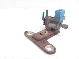 Opel Monterey Valve vacuum 