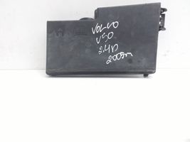 Volvo V50 Pokrywa skrzynki bezpieczników 30728349