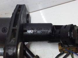 Opel Astra H Clutch slave cylinder 90523770