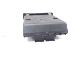 Audi A4 S4 B5 8D Boîte / compartiment de rangement pour tableau de bord 8D0941561HBZ