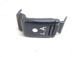 Mercedes-Benz Vito Viano W639 Bisagra inferior de puerta de carga A6397400137