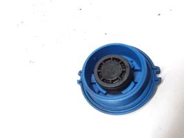 Audi A3 S3 8P Vase d'expansion / bouchon de réservoir de liquide de refroidissement 3B0121321