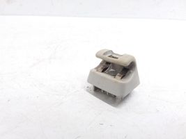 Mercedes-Benz E W210 Clip/gancio/supporto per aletta parasole 