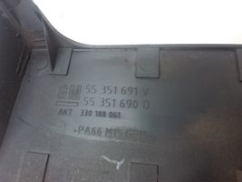 Opel Meriva A Engine cover (trim) 55351691