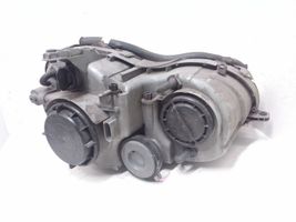 Mercedes-Benz CLK A209 C209 Phare frontale 15274100