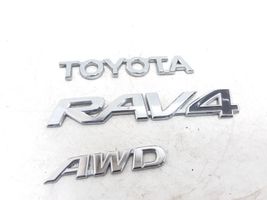 Toyota RAV 4 (XA40) Insignia/letras de modelo de fabricante 