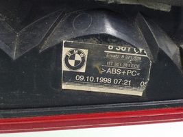 BMW 5 E39 Takaluukun takavalot 8361673