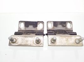 Citroen Berlingo Tailgate/trunk/boot hinge 