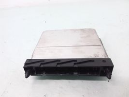 Volvo V70 Calculateur moteur ECU 08677708A