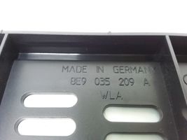 Audi A4 S4 B7 8E 8H Stacja multimedialna GPS / CD / DVD 8E9035209A