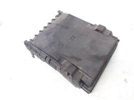 Volkswagen Eos Fuse box cover 1K0937132F