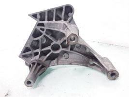 Volkswagen Eos Engine mounting bracket 03G199207G