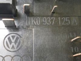 Volkswagen Touran I Ramka / Moduł bezpieczników 1K0937125A