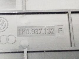 Skoda Superb B6 (3T) Pokrywa skrzynki bezpieczników 1K0937132F