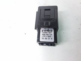 Skoda Fabia Mk3 (NJ) Câble adaptateur AUX 5Q0035724