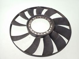 Volkswagen PASSAT B5 Impulsor de ventilador 058121301B