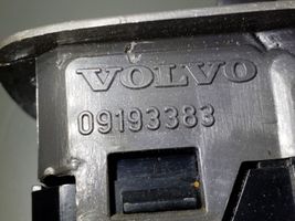 Volvo V70 Electric window control switch 8651327