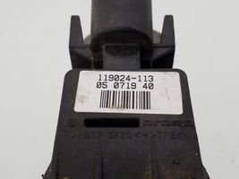 Audi A6 S6 C5 4B Etuoven ikkunan nostomoottori 114181101