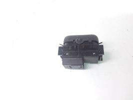 Mercedes-Benz E W210 Electric window control switch 2108208210