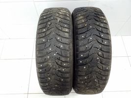 Volkswagen PASSAT B5 R15 winter/snow tires with studs KUMHOWINTERCRAFTICEWI31