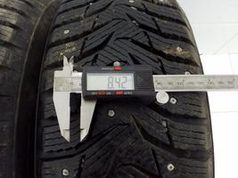 Volkswagen PASSAT B5 R15 winter/snow tires with studs KUMHOWINTERCRAFTICEWI31