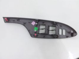 Toyota Corolla E140 E150 Moulure/baguette de porte avant 7423202730