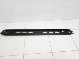 Volvo V60 Fixation de radiateur 31368100