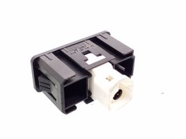 BMW 3 F30 F35 F31 USB socket connector 9230248