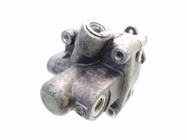 BMW 7 E32 Power steering pump 1131239