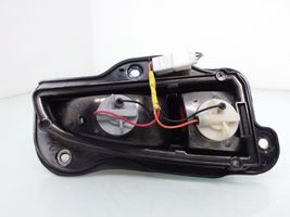 Hyundai Elantra Lampy tylnej klapy bagażnika 924012D