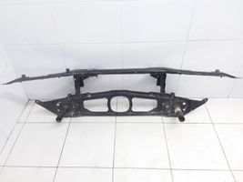 BMW 3 E46 Support de radiateur sur cadre face avant 8195297