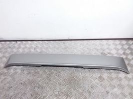 Mercedes-Benz C W203 Becquet de lunette arrière 2037900188