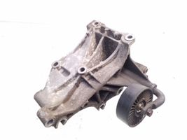 Volkswagen Sharan Mocowanie alternatora 028903143AB