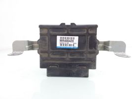 Mitsubishi Pajero ABS valdymo blokas MR400420