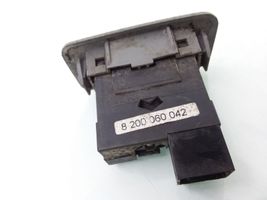 Opel Movano A Interruptor de control de altura del faro delantero 8200060042