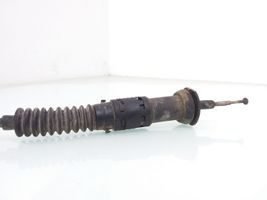 Volkswagen Golf III Cable d'embrayage 1H1721335B