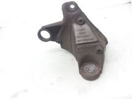 Audi A4 S4 B5 8D Support de boîte de vitesses 8D0399114L