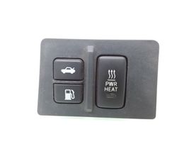Lexus IS 220D-250-350 Przełącznik / Przycisk otwierania klapy bagażnika 5544753020L