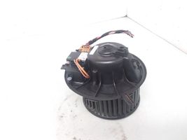 Volkswagen PASSAT B7 Soplador/ventilador calefacción 3C1820015T