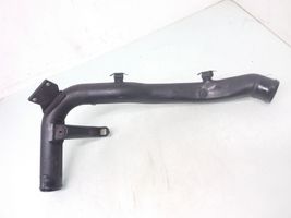 Audi A4 S4 B5 8D Tube d'admission de tuyau de refroidisseur intermédiaire 8D0145840L