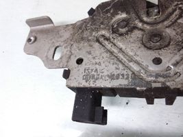 Ford Mondeo Mk III Serrure de capot 1S7A16700