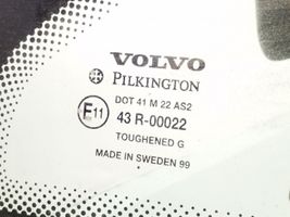 Volvo C70 Finestrino/vetro retro 