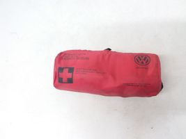 Audi A1 First aid kit 5K0860282