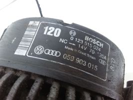 Audi A4 S4 B5 8D Generaattori/laturi 059903015