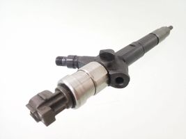 Nissan Primera Injecteur de carburant 16600AU600