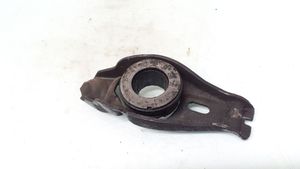 Volkswagen PASSAT B5.5 Forcella del braccio di rilascio della frizione 01E141719