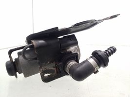 Audi A8 S8 D4 4H Vacuum pump 8E0927317J