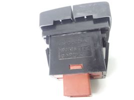 Honda CR-V Traction control (ASR) switch M50786