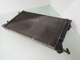 Seat Toledo I (1L) Jäähdyttimen lauhdutin 1L0121253B