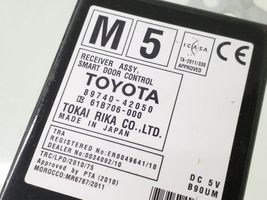 Toyota RAV 4 (XA40) Inne komputery / moduły / sterowniki 8974042050